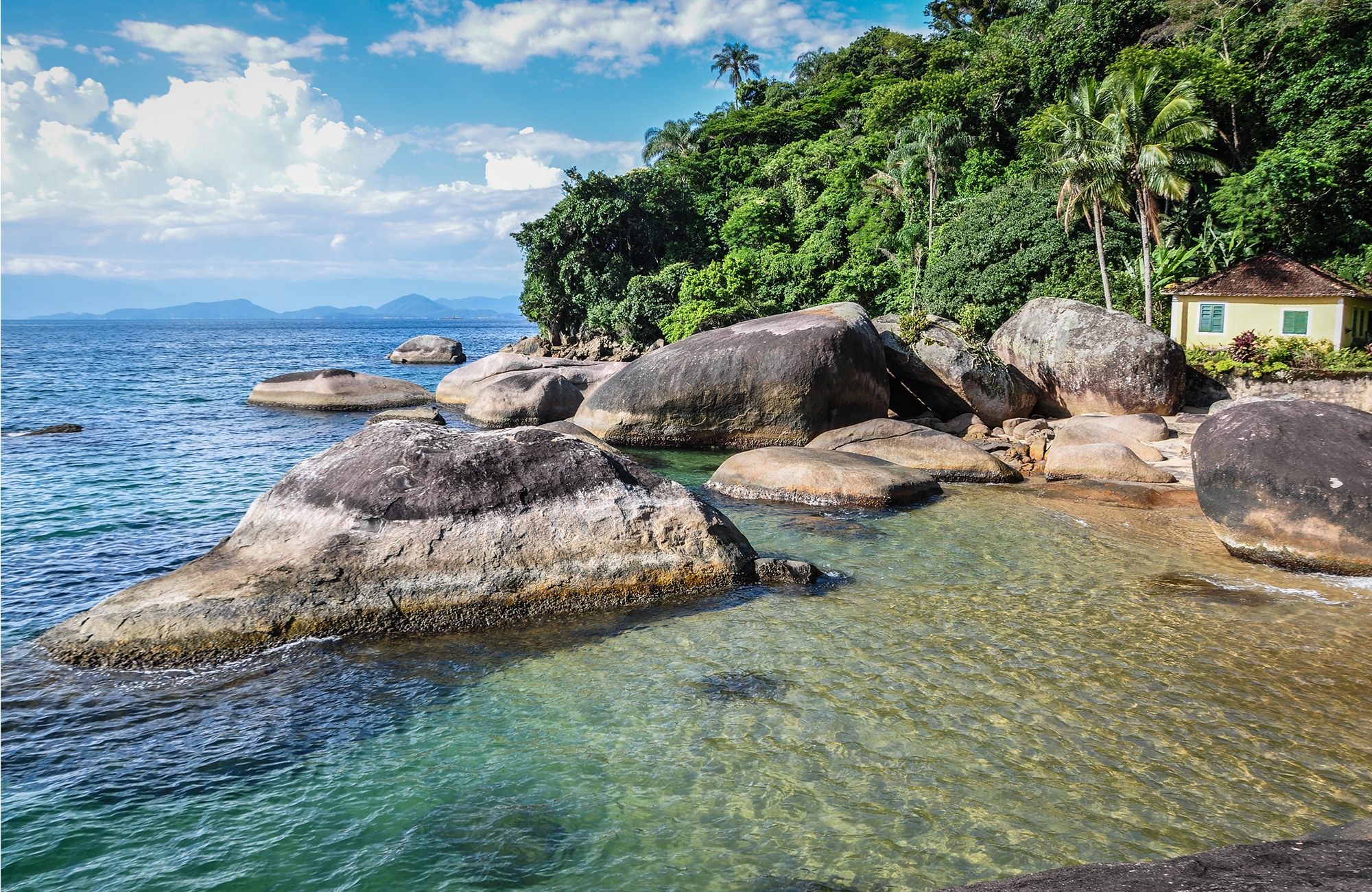 Huisje aan het strand in Ilha Grande | Backpacken Brazilië | KILROY