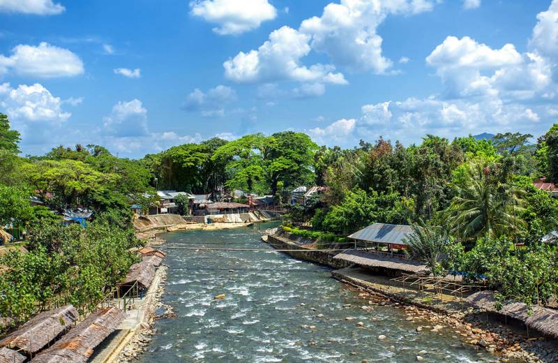sumatra-indonesia-bukit-lawang