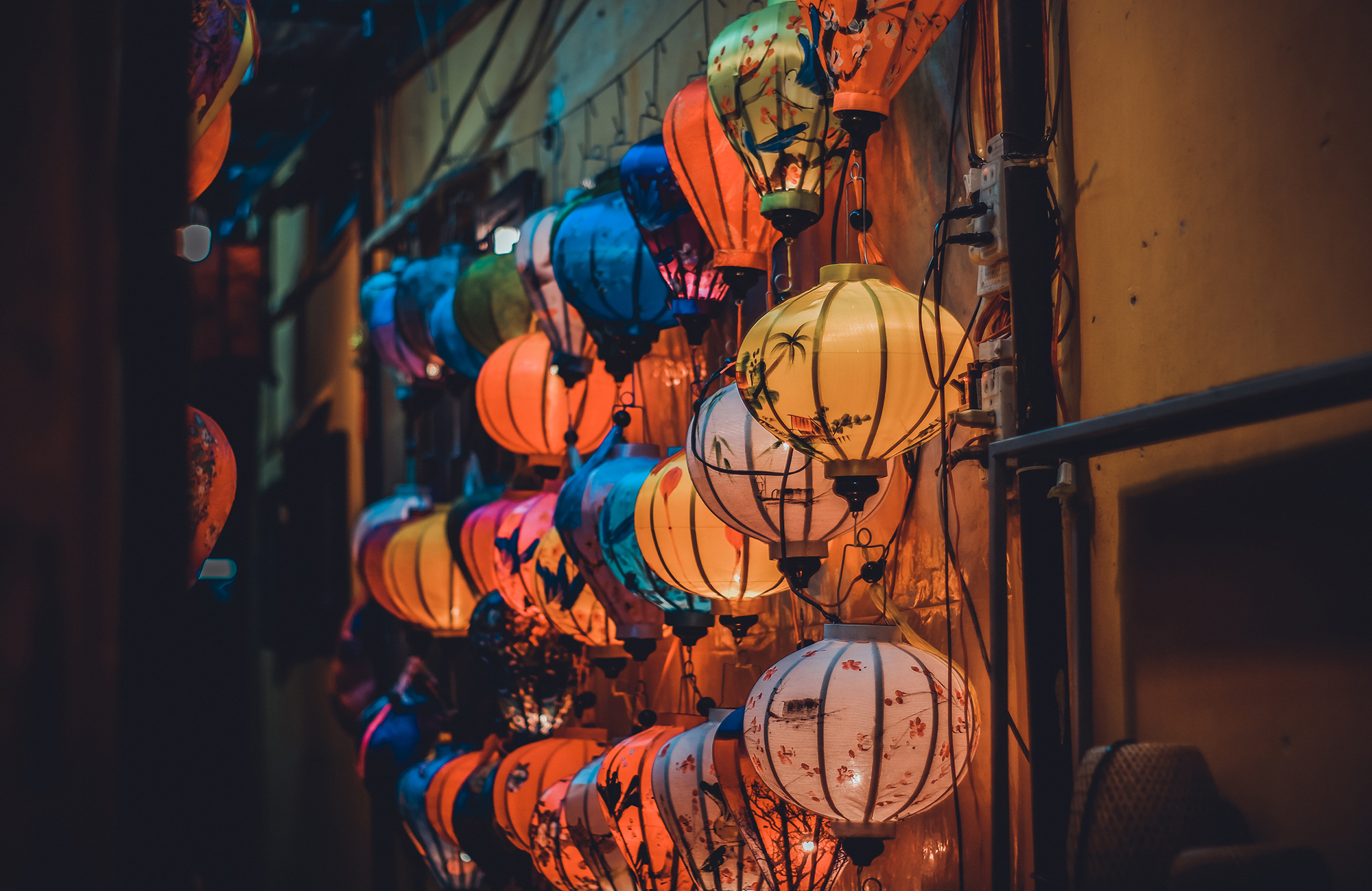 Monnik in de tempels van Angkor Wat, Siem Reap in Cambodia