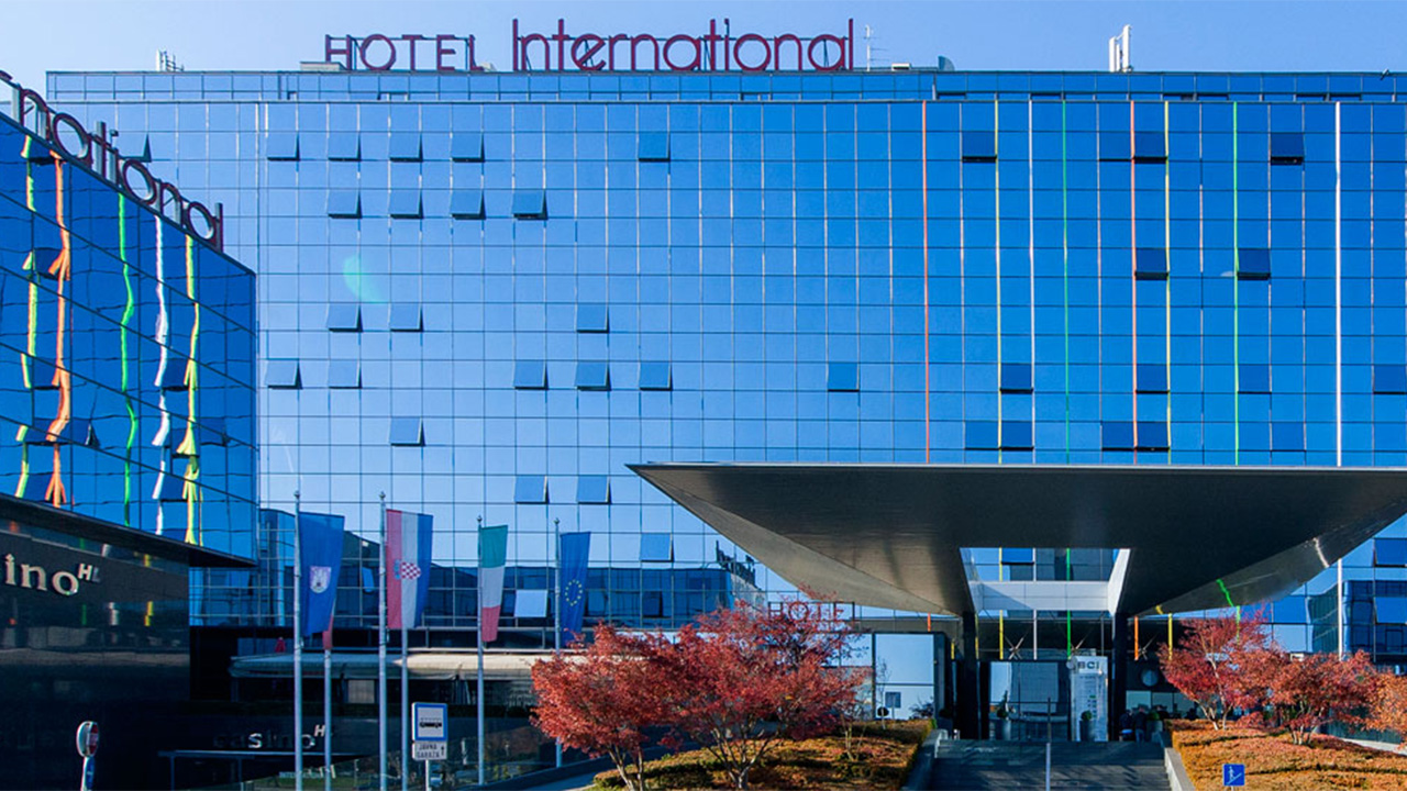 Hotel International in Zagreb gezien vanaf de buitenkant