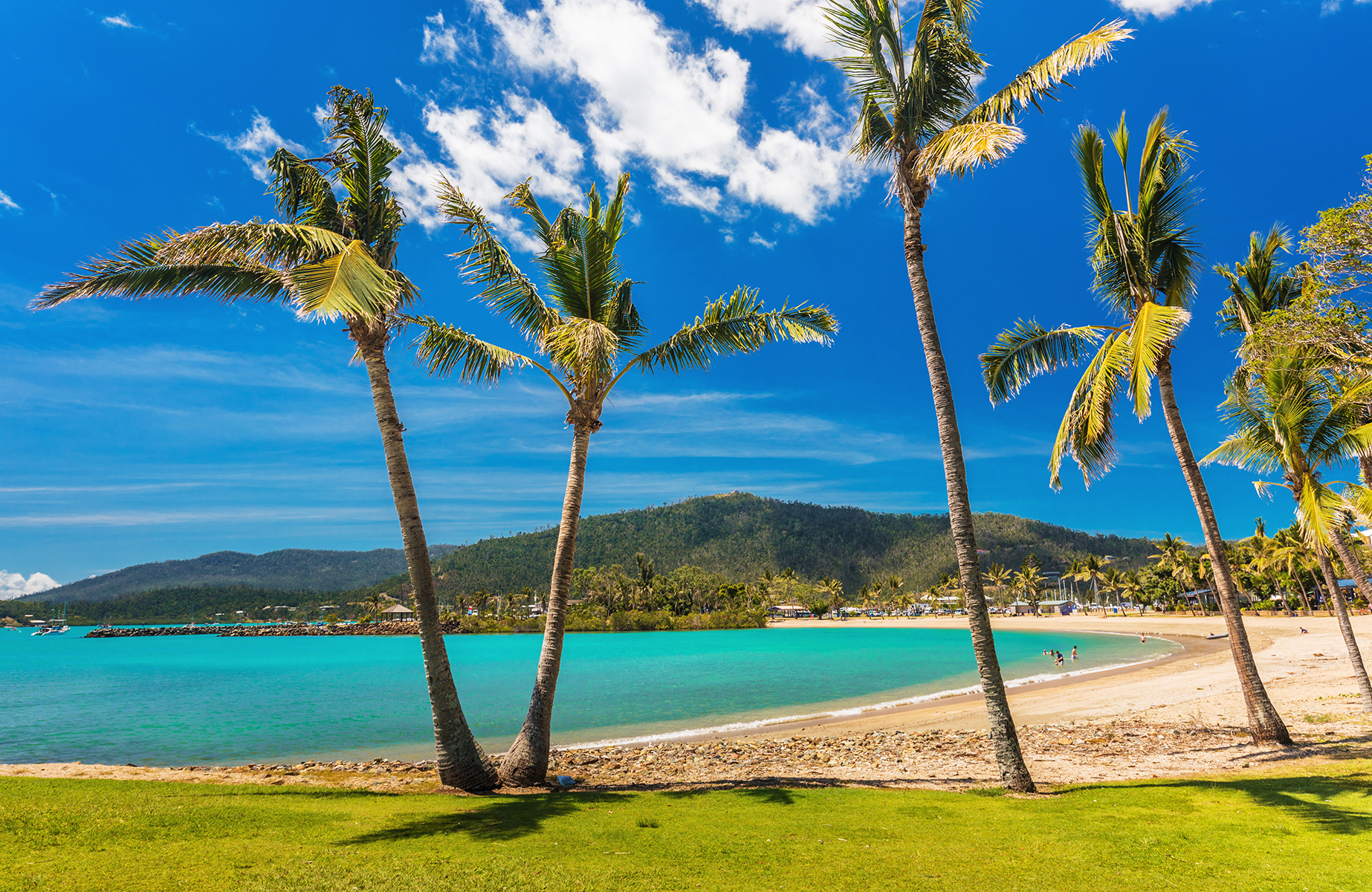 australia-airlie-beach-cover