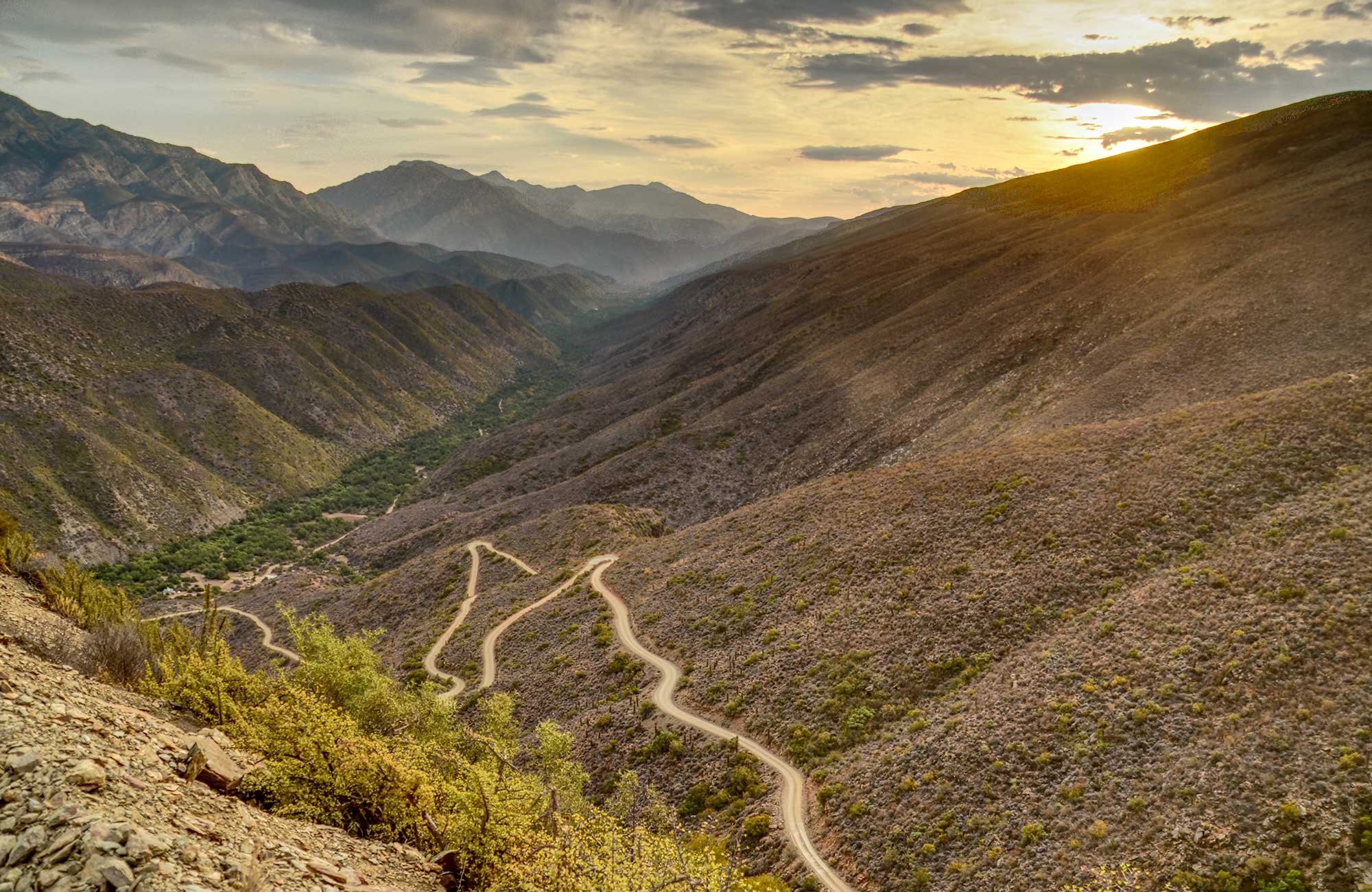 Uitzicht over Gamkaskloof of Die Hel in het Swartberg Nature Reserve in Zuid-Afrika