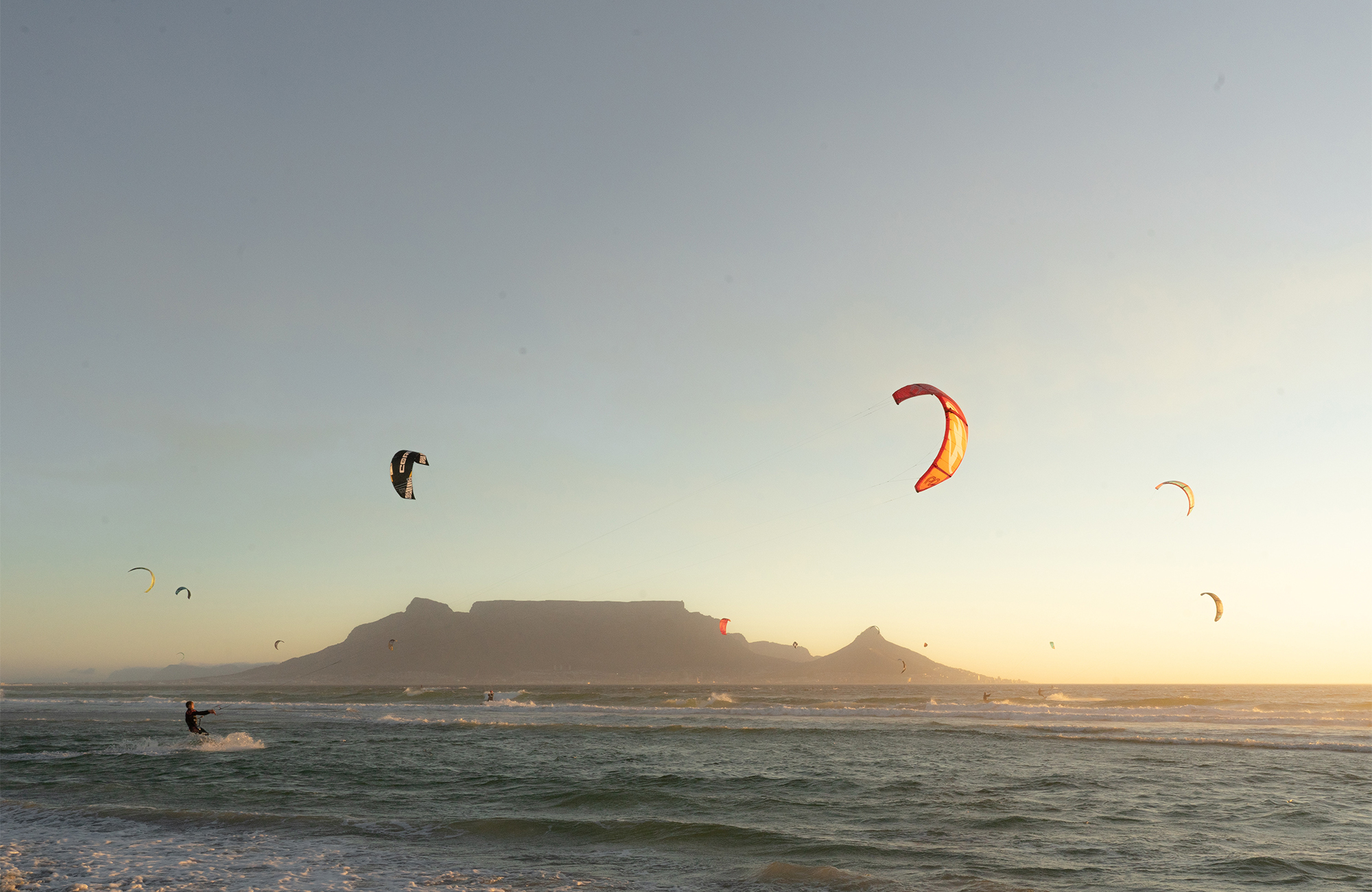 Kitesurfers in Kaapstad
