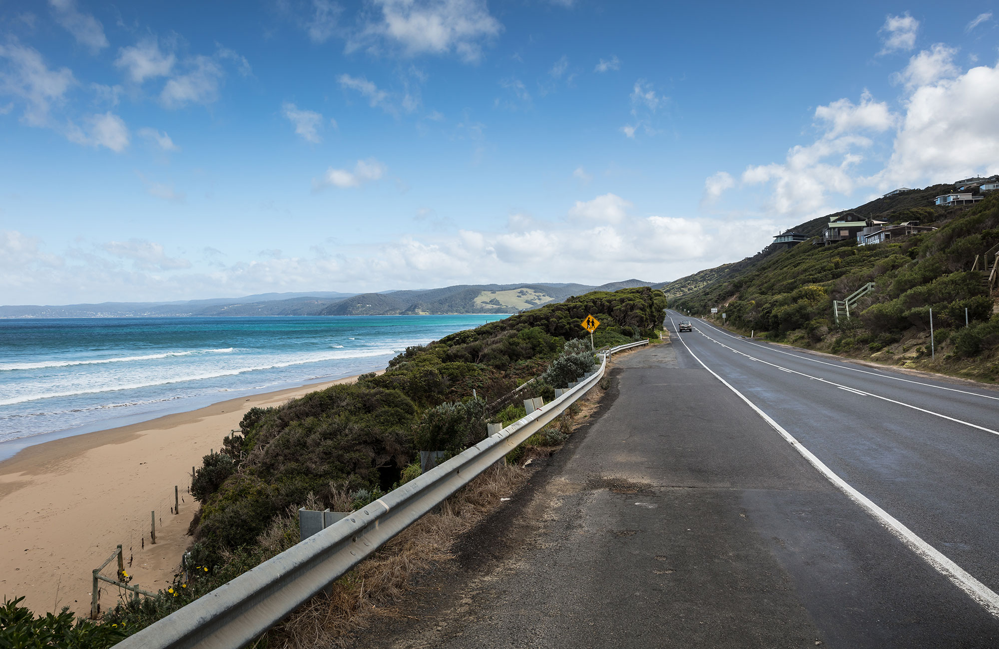 Rijdt met de Ford Falcon Stationwagon langs de kust van Australië | Camperhuur Australië | KILROY