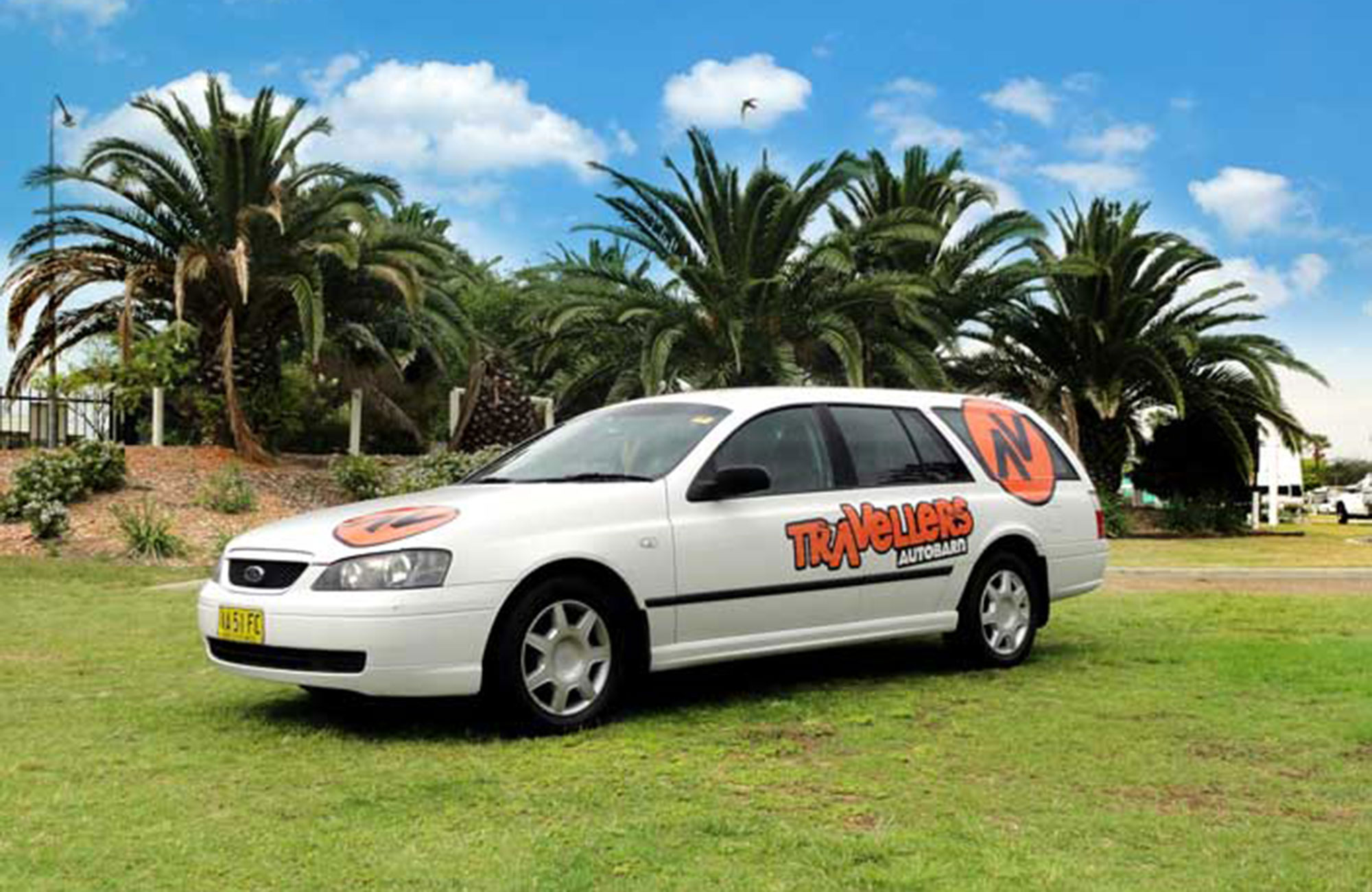 Vooraanzicht van de Ford Falcon Stationwagon in Australië | Camperhuur Australië | KILROY