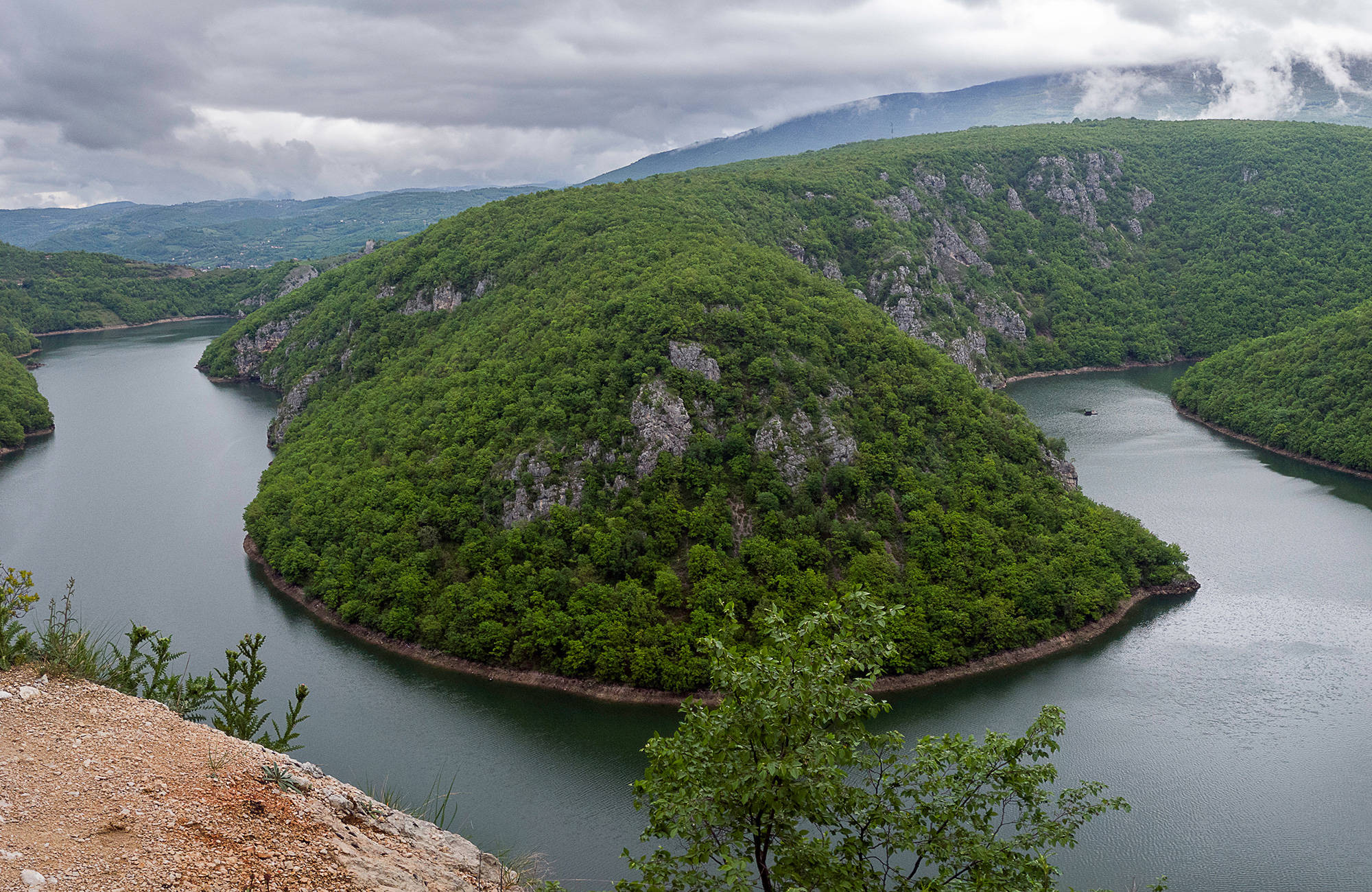 Vrbas rivier bij Banja Luka in Bosnië Herzegovina | Reizen naar de Balkan | KILROY