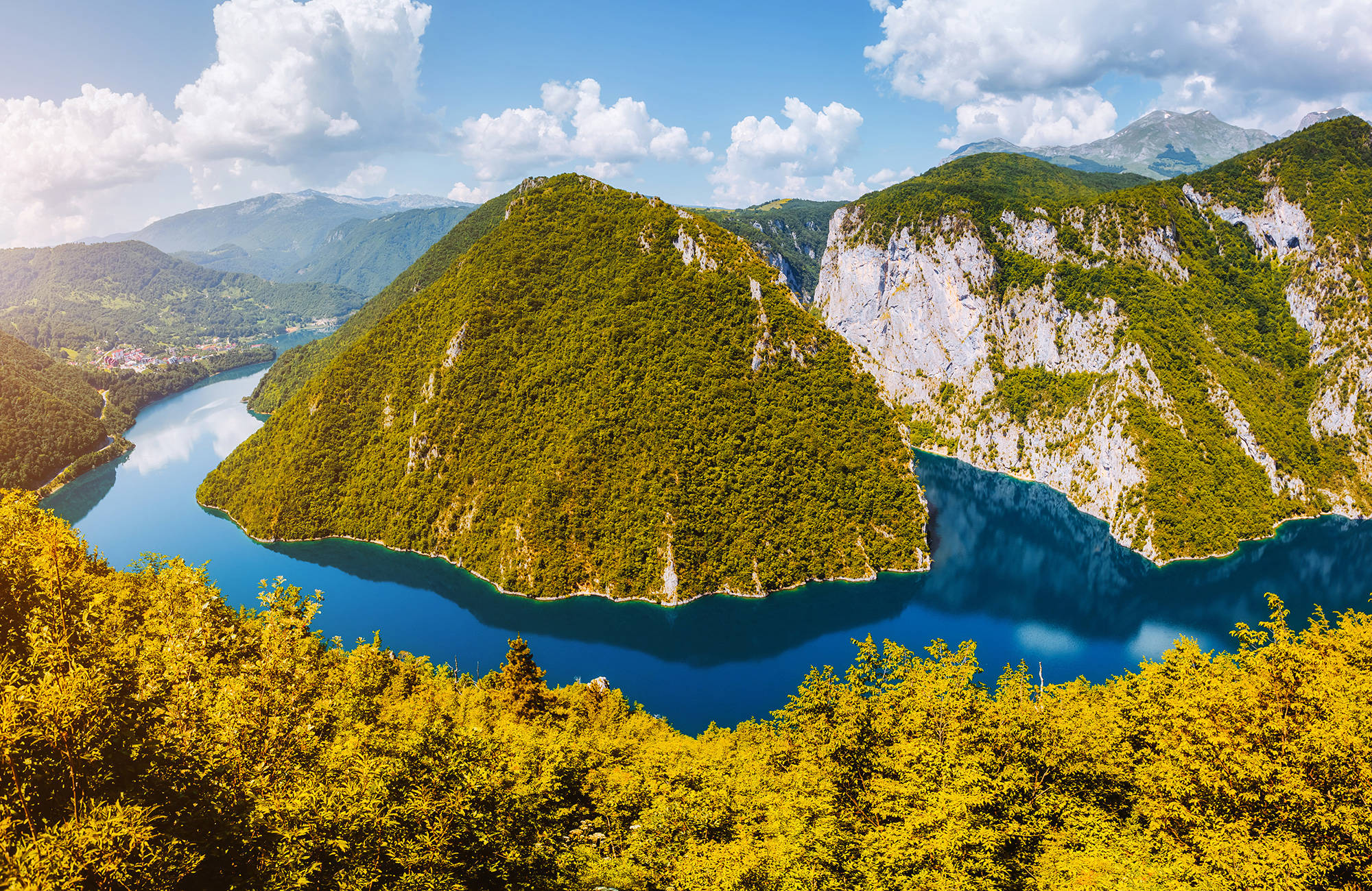 Kloof van de rivier Piva in Montenegro | Rondreis Kroatië, Bosnië, Montenegro & Albanië | KILROY
