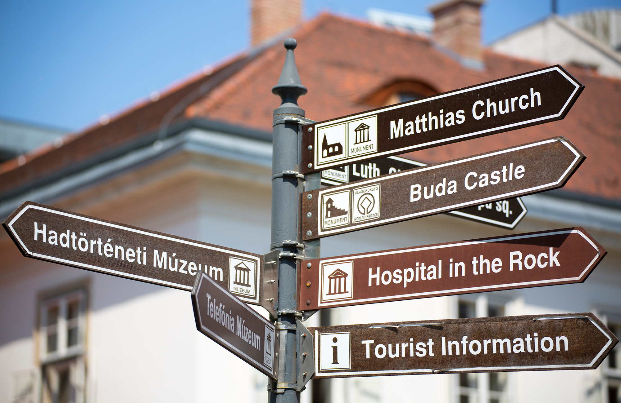 Volg de borden op de studiereis naar Boedapest