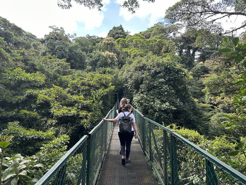 Girls on a bridge in Costa Rica, Monteverde