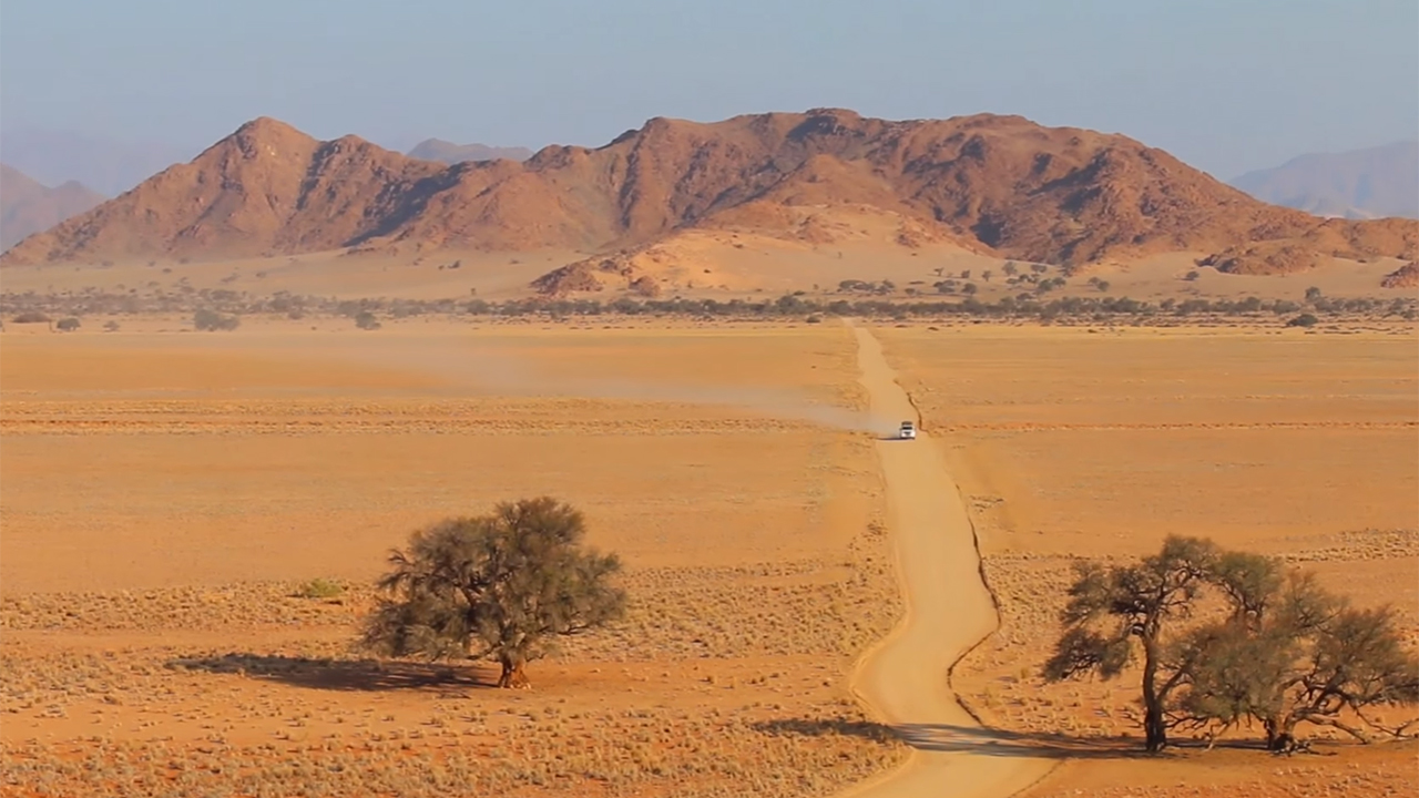 Rijdt met de 4WD met daktent door Zuidelijk Afrika | Camperhuur Afrika | KILROY