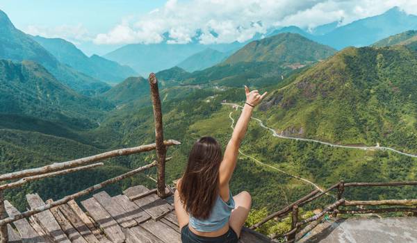 vietnam-tt-sapa-girl-planning-discount-cover