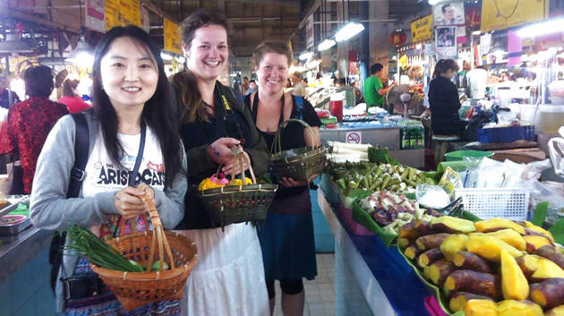 chiang-mai-shopping-for-cooking