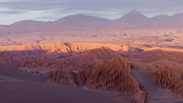 vista-paisaje-rocoso-valle-muerte-san-pedro-atacama-provincia-loa-region-antofagasta-ch_19485-19489_1280x720