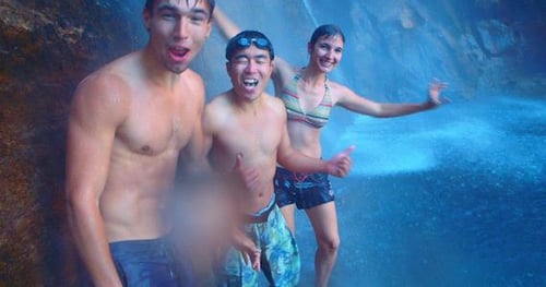 19453-5af91889-51d5-441a-8344-bbe656985198-thumbnail