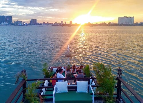 phnom-penh-sunset-cruise-on-the-me
