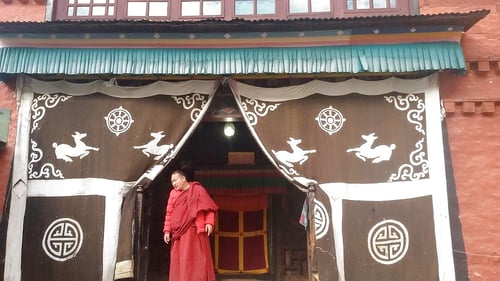spirit-of-everest-sherpas-monaster