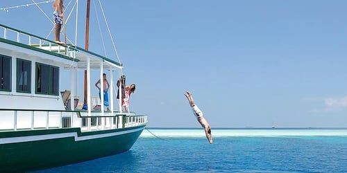 7e30d4bb86f6d9e05b4ca59a418d1999