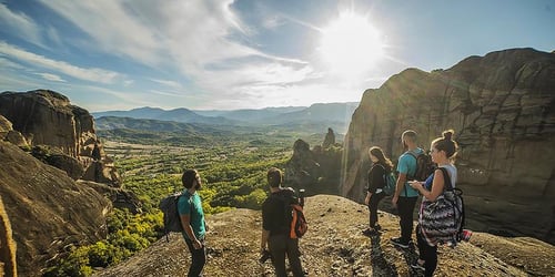 7e5a10559f21922652a3a6d0333f8c06