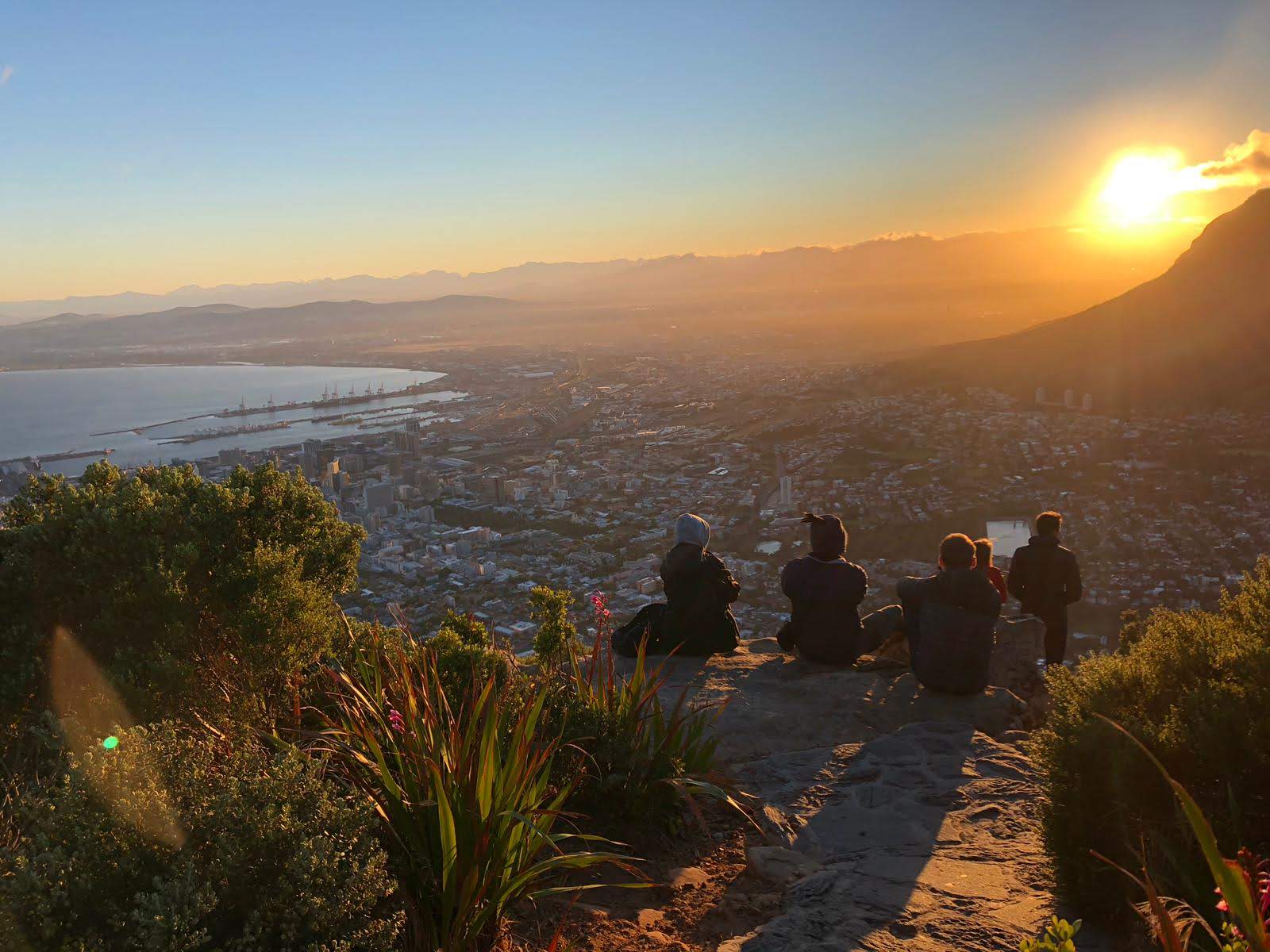 Geniet van de zonsondergang